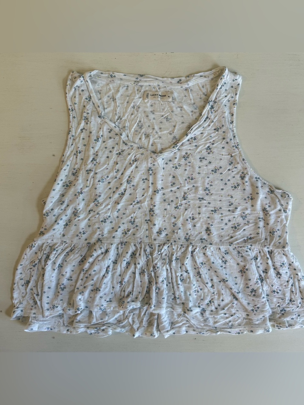 Lucky Brand White Floral Ruffle Tank Top XL